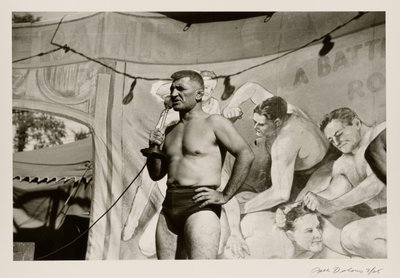 [Man med mikrofon] av Jack Delano