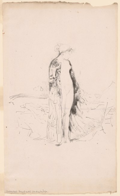 Draperad modell, stående vid en soffa av James Abbott McNeill Whistler