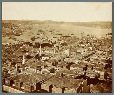 ”Bosporen” [Istanbul. Panorama över staden - vy mot Bosporensundet] av James Robertson