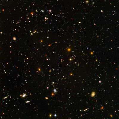Hubble Ultra Deep Field av James Webb Space Telescope (NASA)