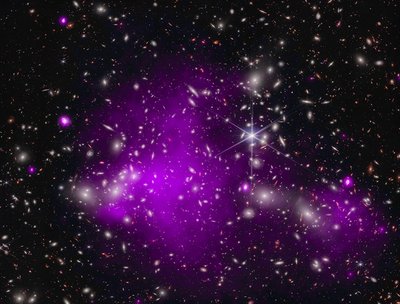 NASA:s teleskop upptäcker rekordstort svart hål (utan etikett) av James Webb Space Telescope (NASA)