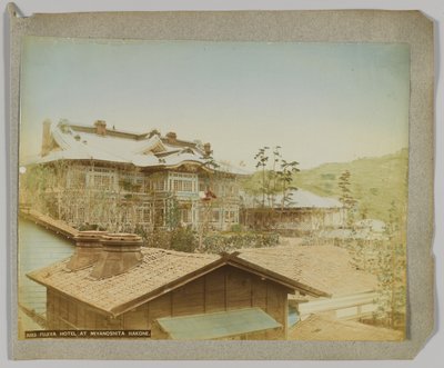 Fujiya Hotel, Miyanoshita, Hakone, Kanagawa Prefecture, Japan (handfärgat svartvitt foto) av Japanese Photographer