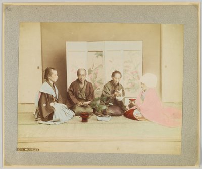 Japansk vigselceremoni (handfärgat svartvitt foto) av Japanese Photographer