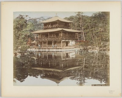 Kinkakuji Garden, Kyoto, Japan (handfärgat svartvitt foto) av Japanese Photographer