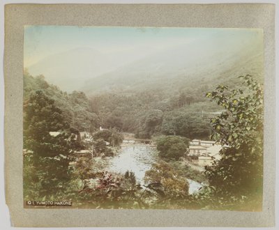 Yumoto Hakone, Kanagawa Prefecture (handfärgat svartvitt foto) av Japanese Photographer