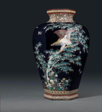 Cloisonne-vas, märke av Hayashi Chuzo-verkstaden, Meiji-perioden, sent 1800-tal av Japanese School