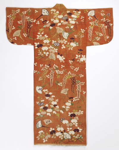 Kimono (furisode), sent 1700-tal (damastsilke, siden och metalltrådar) av Japanese School
