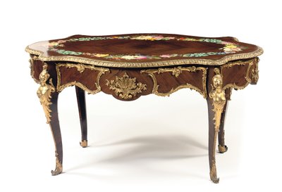 Napoleon III mittbord, ca 1856 (rosenträ & emalj) (se även 476435 och 476436) av Jean Pierre Alexandre Tahan