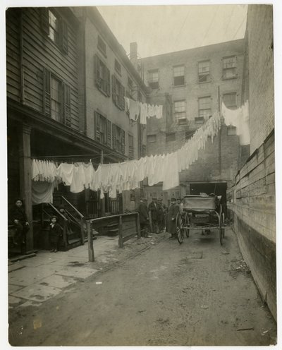 11 Christopher Street, Greenwich Village, New York, USA, ca 1917-20 (foto av gelatinsilver) av Jessie Tarbox Beals