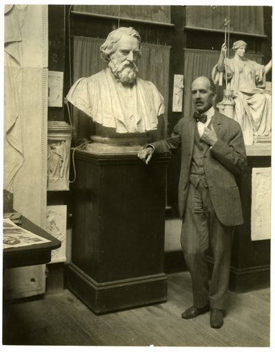 Daniel Chester French, 1905 av Jessie Tarbox Beals
