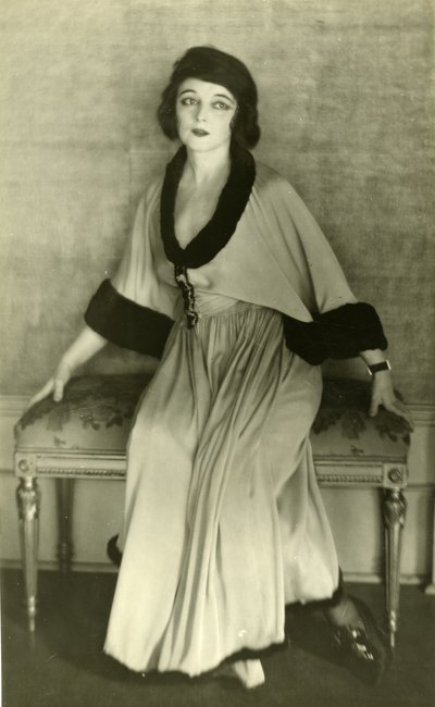 Marie Doro, c.1905-40 av Jessie Tarbox Beals