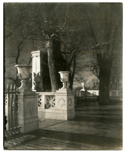 Shaw Memorial at night, Boston, Mass, USA, ca 1902-10 (gelatinsilverfoto) av Jessie Tarbox Beals