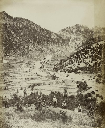 En vy av rutten togs av frontattacken av Peiwar Kotal, 1878-79 av John Burke