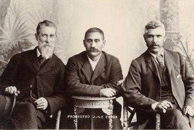 William Australia Graham, King Mahuta Tawhaio och Tahuna Heirangi, juni 1898 (silvergelatintryck) av John Hanna