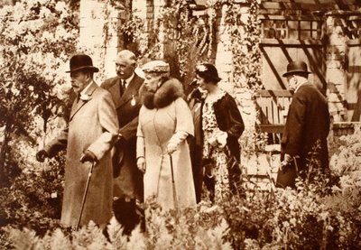 Kung George och drottning Mary på Chelsea Flower Show, 1930-talet av John Hill