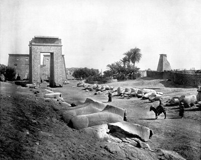 Avenue of Sfinxes, Karnak, Egypten, 1893. av John L. Stoddard
