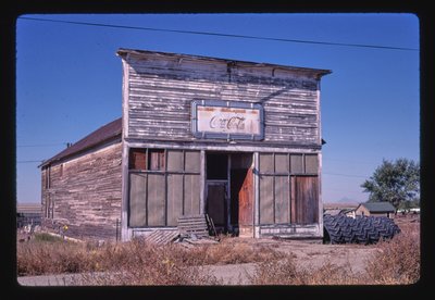Abandoned Café, Joplin, Montana, USA av John Margolies