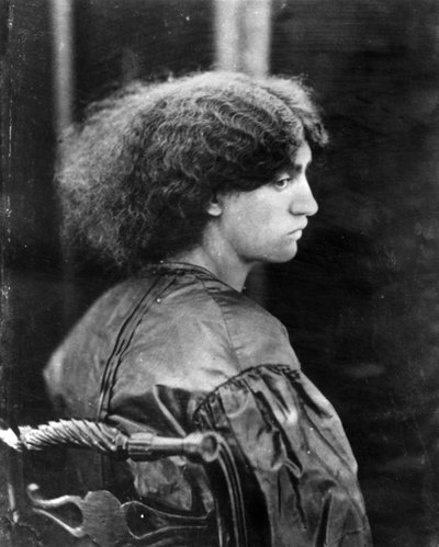 Jane Morris, poserad av Dante Gabriel Rossetti, 1865 (albumtryck) av John R. Parsons