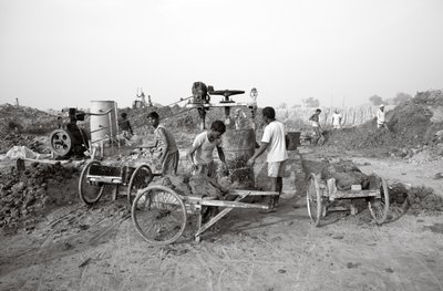 Tegelfabriker i Kolkata, Indien, 2016 (foto) av Jon Nicholson