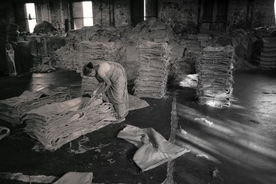 Jutefabrik, Kolkata, Indien, 2017 (foto) av Jon Nicholson