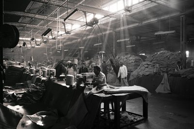 Jutefabrik, Kolkata, Indien, 2017 (foto) av Jon Nicholson