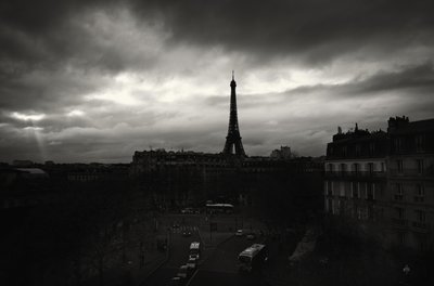 Paris på våren, 2022 (foto) av Jon Nicholson