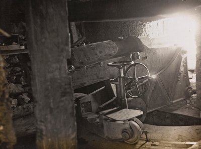 Album "Mitt världskrig - minnen från sydvästra fronten i Kärnten, Italien, Trentino-Alto Adige) 31/03/1915-12/11/1918 - Josef Zohles Wien ": artilleripjäs (s/v foto) av Josef Zohles