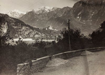 Album "Mitt världskrig - minnen av sydvästra fronten i Kärnten, Italien, Trentino-Alto Adige) 31/03/1915-12/11/ 1918 - Josef Zohles Wien ": krigszon (s/v foto) av Josef Zohles