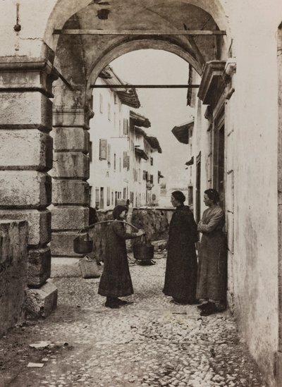 Album "Mitt världskrig - minnen av sydvästra fronten i Kärnten, Italien, Trentino-Alto Adige) 31/03/1915-12/11/ 1918 - Josef Zohles Wien ": utsikt över Tonia (s/v foto) av Josef Zohles