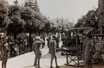 Album "Mitt världskrig - minnen av sydvästra fronten i Kärnten, Italien, Trentino-Alto Adige) 31/03/1915-12/11/1918 - Josef Zohles Wien ": Österrikiska soldater (s/v bild av Josef Zohles