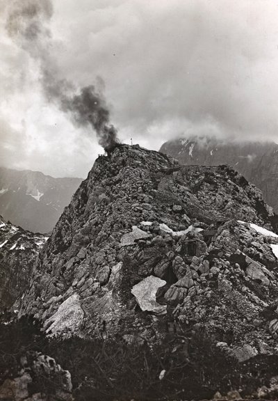 Album "Mitt världskrig - minnen av sydvästra fronten i Kärnten, Italien, Trentino-Alto Adige) 31/03/1915-12/11/ 1918 - Josef Zohles Wien ": krigszon (s/v foto) av Josef Zohles
