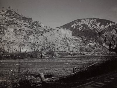 Album "Mitt världskrig - minnen av sydvästra fronten i Kärnten, Italien, Trentino-Alto Adige) 31/03/1915-12/11/1918 - Josef Zohles Wien ": Fort Hensel (s/v foto) av Josef Zohles