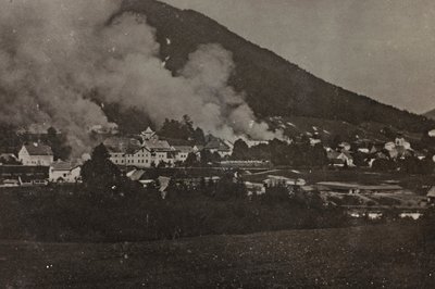 Album "Mitt världskrig - minnen av sydvästra fronten i Kärnten, Italien, Trentino-Alto Adige) 31/03/1915-12/11/ 1918 - Josef Zohles Wien ": bombningar i Tarvisio (s/v p av Josef Zohles