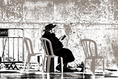 Morning Prayer, från serien Tuesday at the Wailing Wall, 2016 (fotografi) av Joy Lions