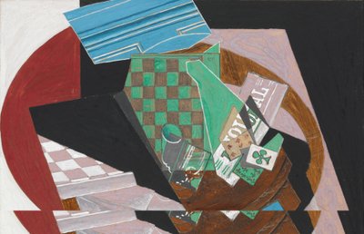 Schackbräde och spelkort, 1915 (gouache, grafit och harts på krämfärgat vävt papper, monterat på kartong) av Juan Gris