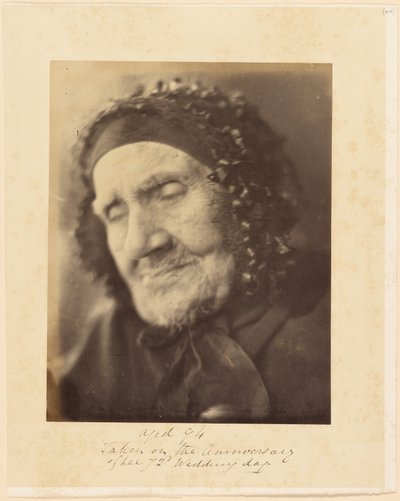94 år gammal, fotograferad på årsdagen av hennes 72:a bröllopsdag [Huvud- och axelporträtt av en äldre kvinna] av Julia Margaret Cameron