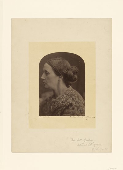 Ärade fru Gordon / Caroline Emilia Mary Hershel av Julia Margaret Cameron