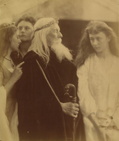 Kung Lear tilldelar sitt kungarike till sina tre döttrar, 1872. av Julia Margaret Cameron