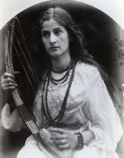 O Hark! O Hear!, illustration till "Prinsessan" av Alfred Lord Tennyson, 1875 (albumenprint) av Julia Margaret Cameron