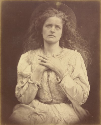 "Så nu tror jag att min tid är nära - jag litar på att den är det - jag vet"/"Den välsignade musiken gick den vägen min själ måste gå" av Julia Margaret Cameron