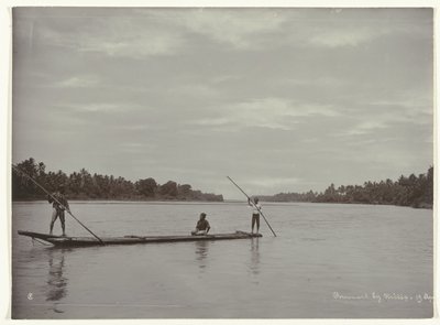Korsa en flod med en lång timmerbåt Färjeöverfart vid Kreteg (...) (titel på objekt) av Kassian Cephas