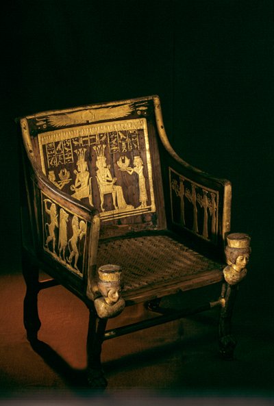 Stol av prinsessan Sitamun, "dotter till Amun" (ca 1370 f.Kr. - okänt) var en gammal..., 2009 (foto) av Kenneth Garrett