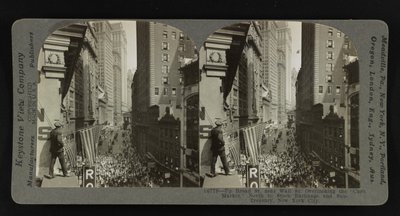 Up Broad St. near Wall St., med utsikt över "Curb Market", norrut till Stock Exchange och Sub-Treasury, New York City av Keystone View Company