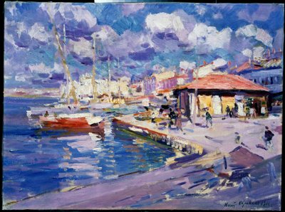Fishing Bay i Sevastopol (Ukraina) (Fishing Bay, Sevastopol). Utsikt över kajen där båtar, vandrare och byggnader ligger förtöjda under solen. Målning av Konstantin Alexeyevich Korovin (Constantin Korovin) (1861-1939), olja på duk av Konstantin Alekseevich Korovin