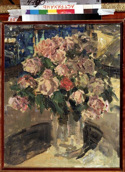 Rosor (Rosor). Stilleben, bukett blommor. Målning av Konstantin Alexeyevich Korovin (Constantin Korovin) (1861-1939), olja på duk 1910. Rysk konst, modern, tidigt 1900-tal. State B. Kustodiev Art Gallery, Astrakhan (Ryssland). av Konstantin Alekseevich Korovin