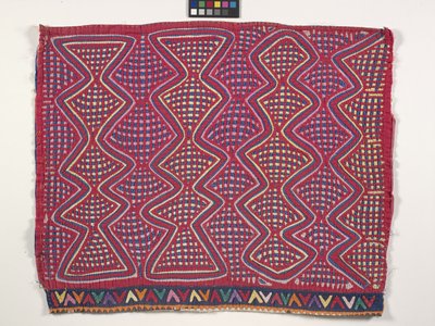 Skjortapanel (Mola) (foto) av Kuna Indian Culture
