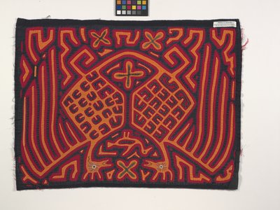 Skjortapanel (Mola) (foto) av Kuna Indian Culture