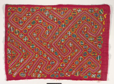 Skjortpanel (mola), ca 1950 (applicerad bomull) av Kuna Indian Culture