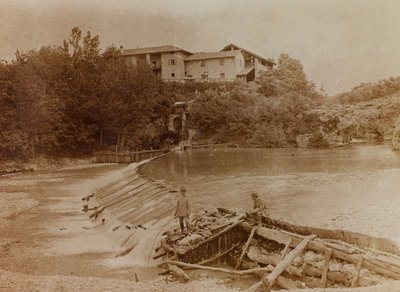 Album av första världskriget i Friuli-Venezia Giulia: floden Natisone i Premariacco, Udine, Italien (s/v foto) av L. Verdiani
