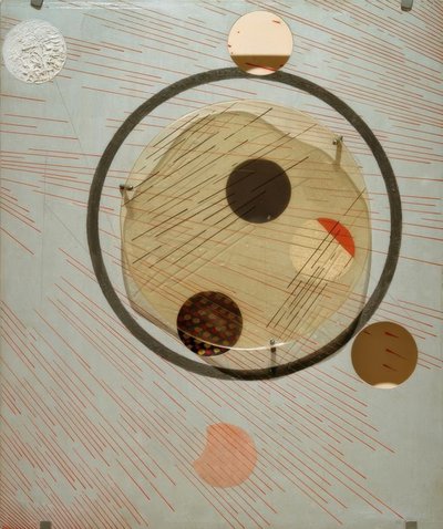 Experiment med rymdmodulator, aluminium 5 av Laszlo Moholy Nagy